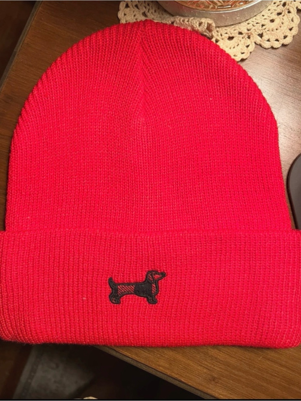 VS Pink Red Knit Beanie with Dachshund Embroidery